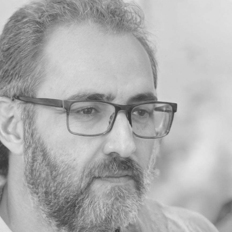 Portrait of Stellan Bergström, Lead Financial Analyst