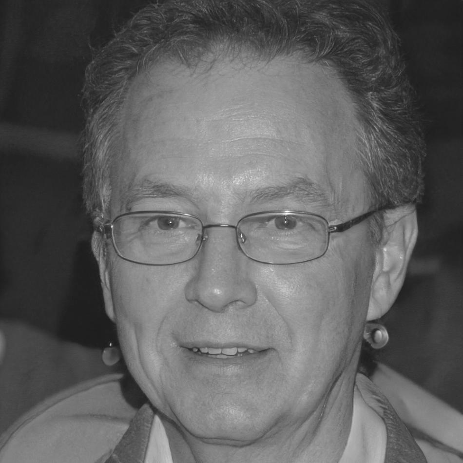 Leif Strand demonstrating analysis tools