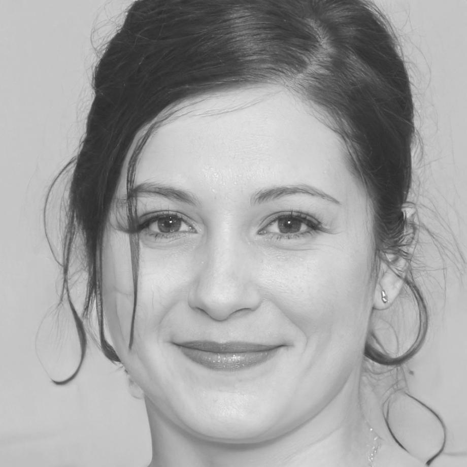 Portrait of Liesel Vandenberg, Senior Business Analyst